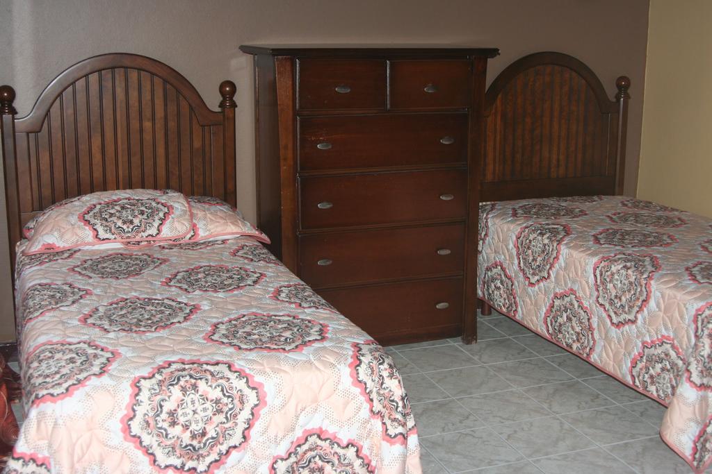 קינגסטון Cozy Apartment מראה חיצוני תמונה
