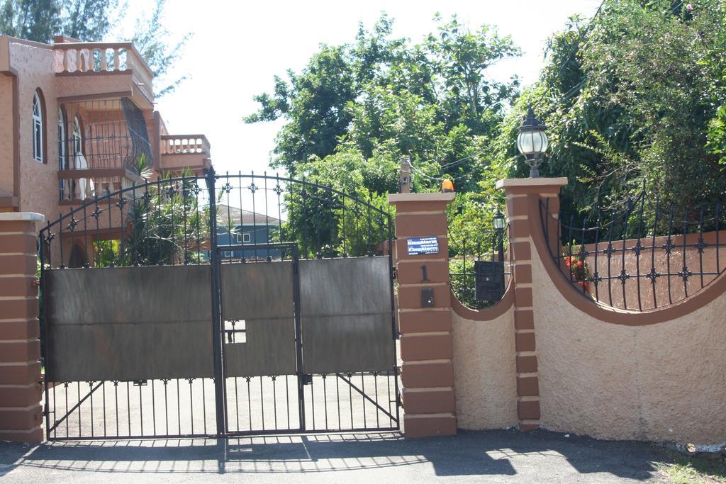 קינגסטון Cozy Apartment מראה חיצוני תמונה